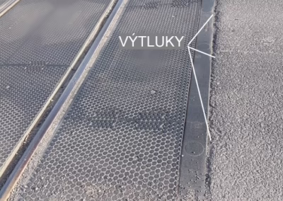 Plastová závěrná zídka